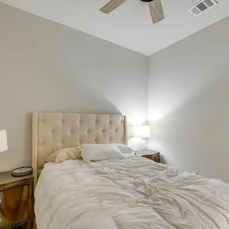 Chic Austin Vacation Rental Condo Near Downtown!